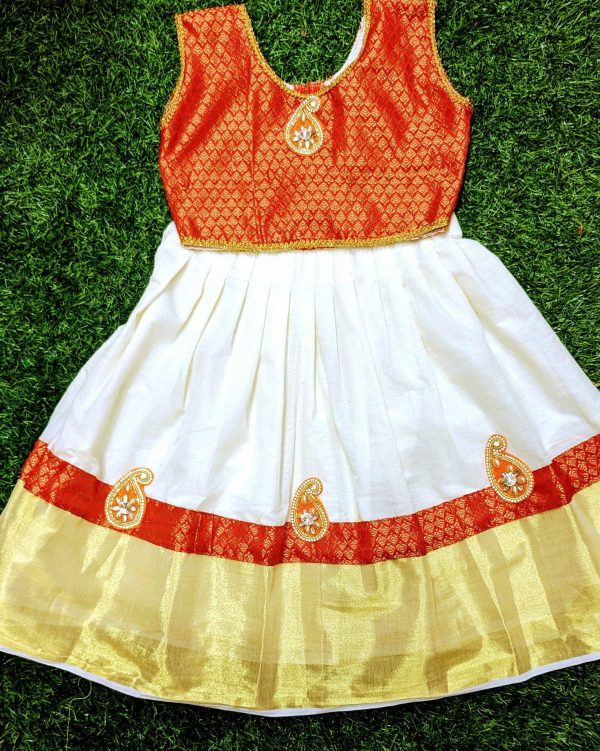 kuthampully Handloom Golden Tissue Stitched Fancy Pattupavadai